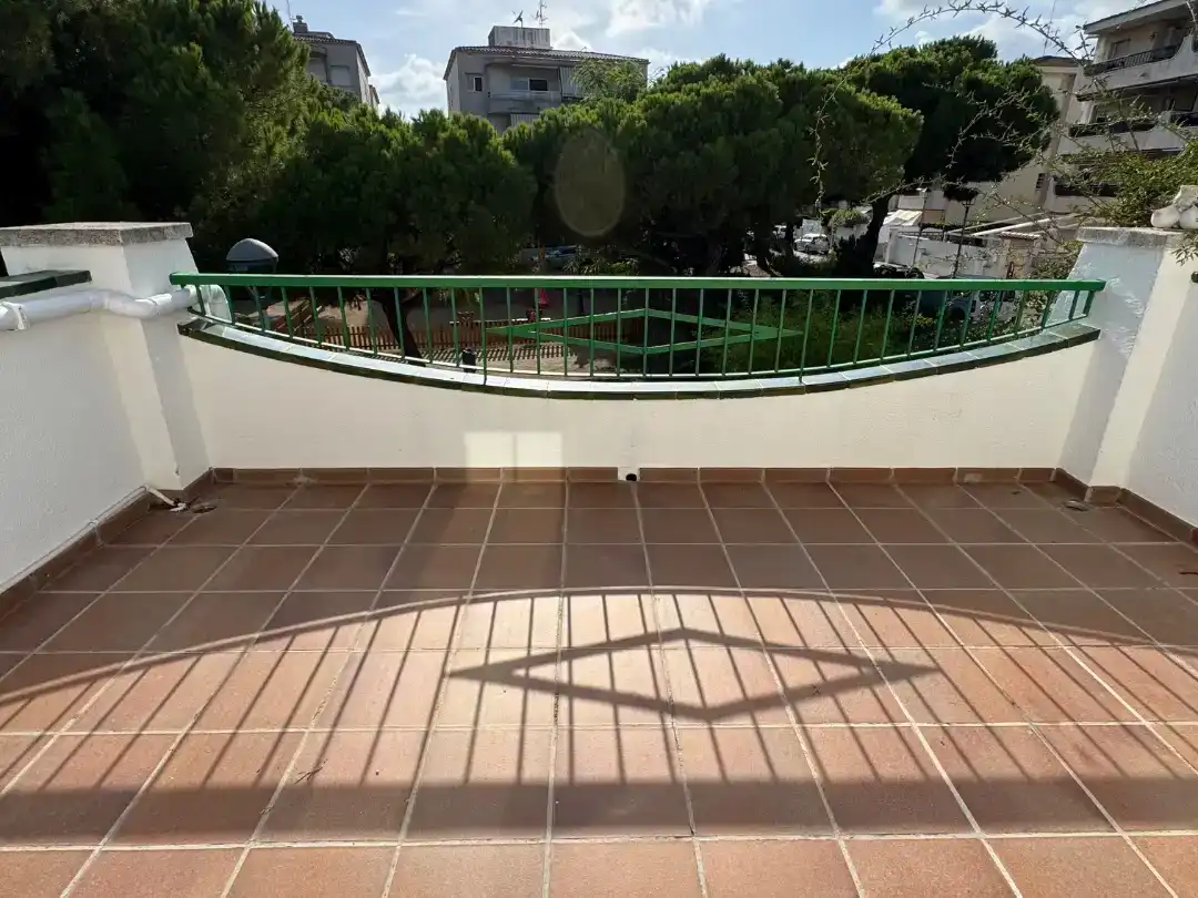 Terrassa de Casa adosada de lloguer en Cunit amb Aire condicionat, Parquet i Traster