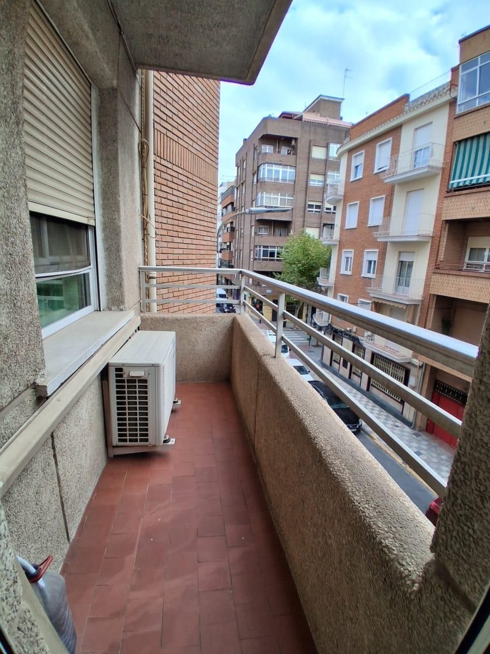 Terrassa de Pis en venda en  Albacete Capital