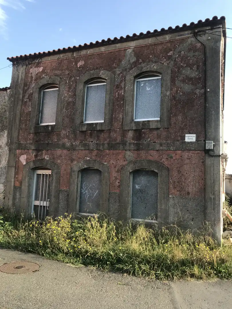 Casa adosada en venda a A Malata - Catabois - Ciudad Jardín