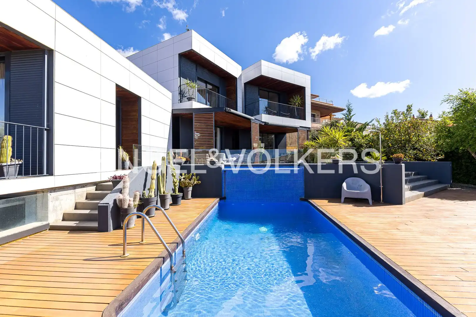 Exterior view of Houses for sale in Cunit  with Air Conditioner, Heating and Private garden