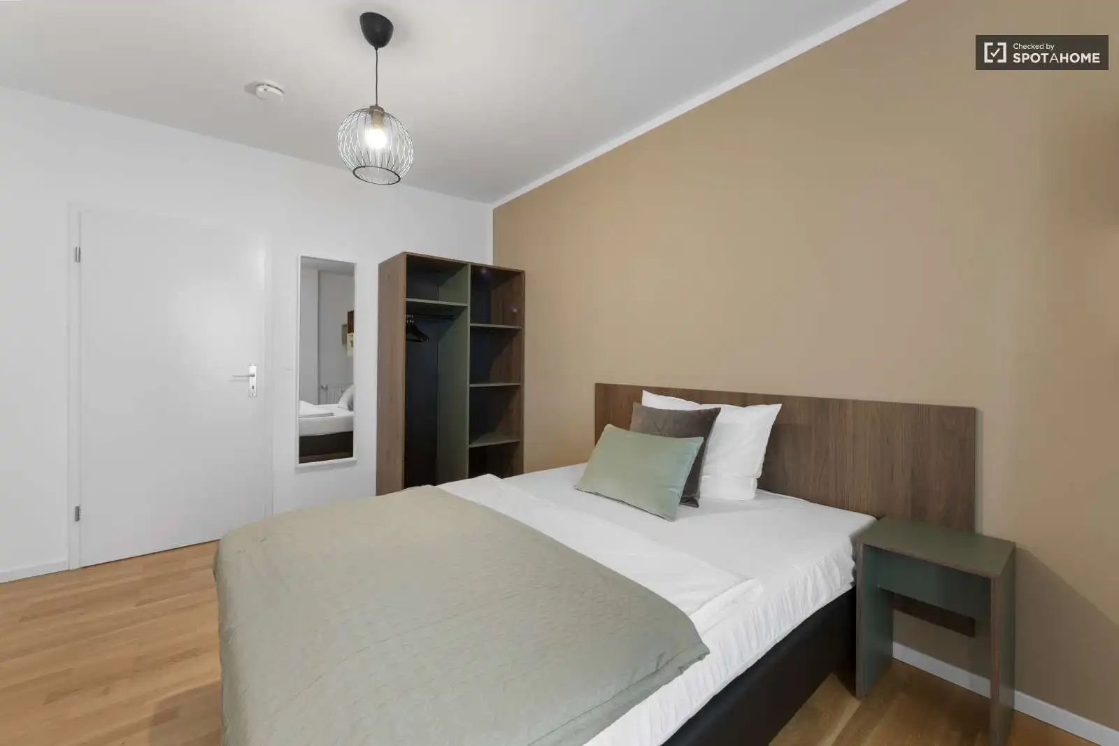 Bedroom of Flat for share in Colmenar de Oreja  with Air Conditioner, Terrace and Furnished
