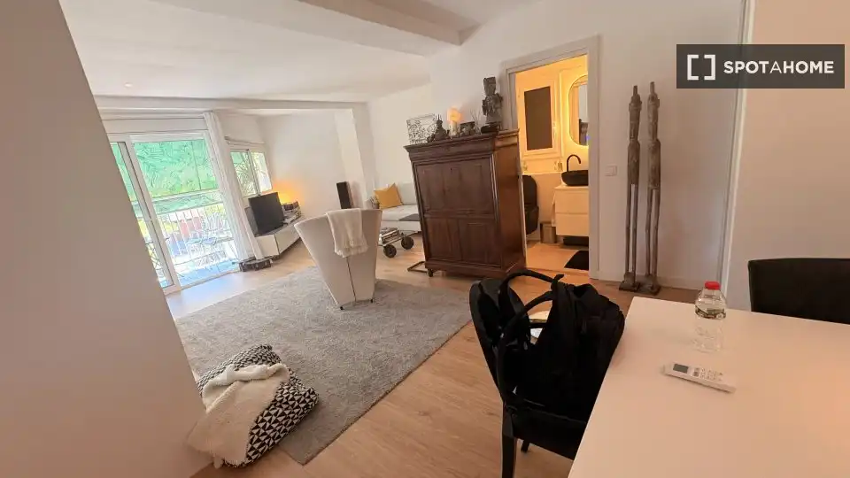 Flat with terrace to rent in Sants - Montjuïc, imagen 4