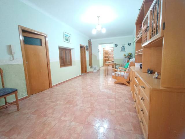 Casa-chalet en Venta en Membrilla
