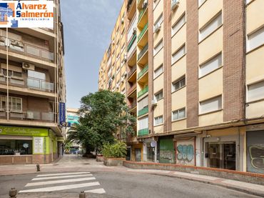 Pis amb ascensor en venda a Calle Infanta Beatriz