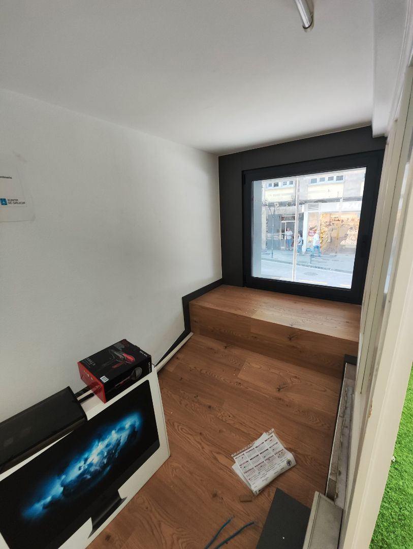 Local de lloguer en Santiago de Compostela  amb Parquet i Moblat