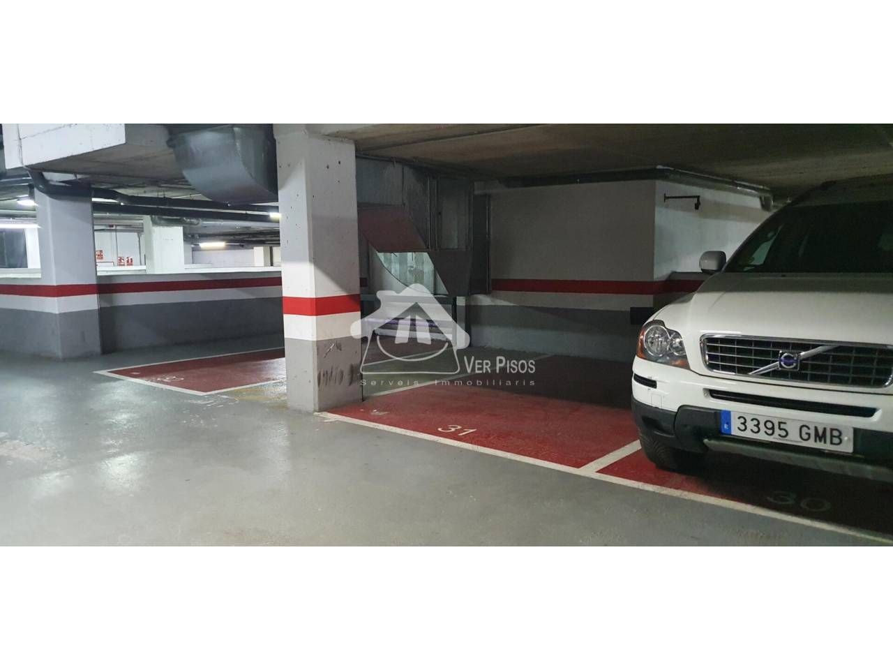 Garage to rent in estribord , Port