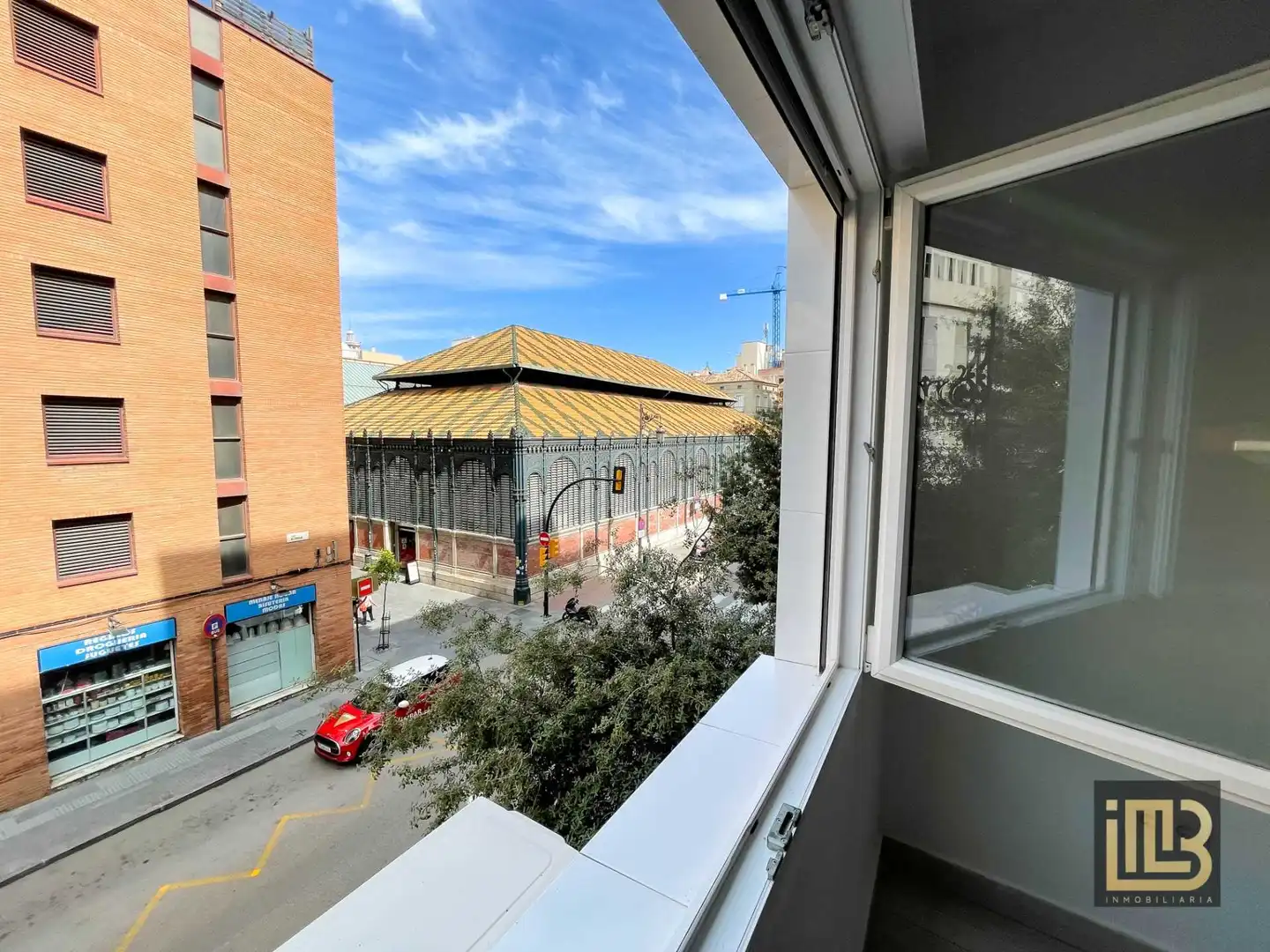 Vista exterior de Piso en venta en Málaga con Aire acondicionado, Microondas y TV