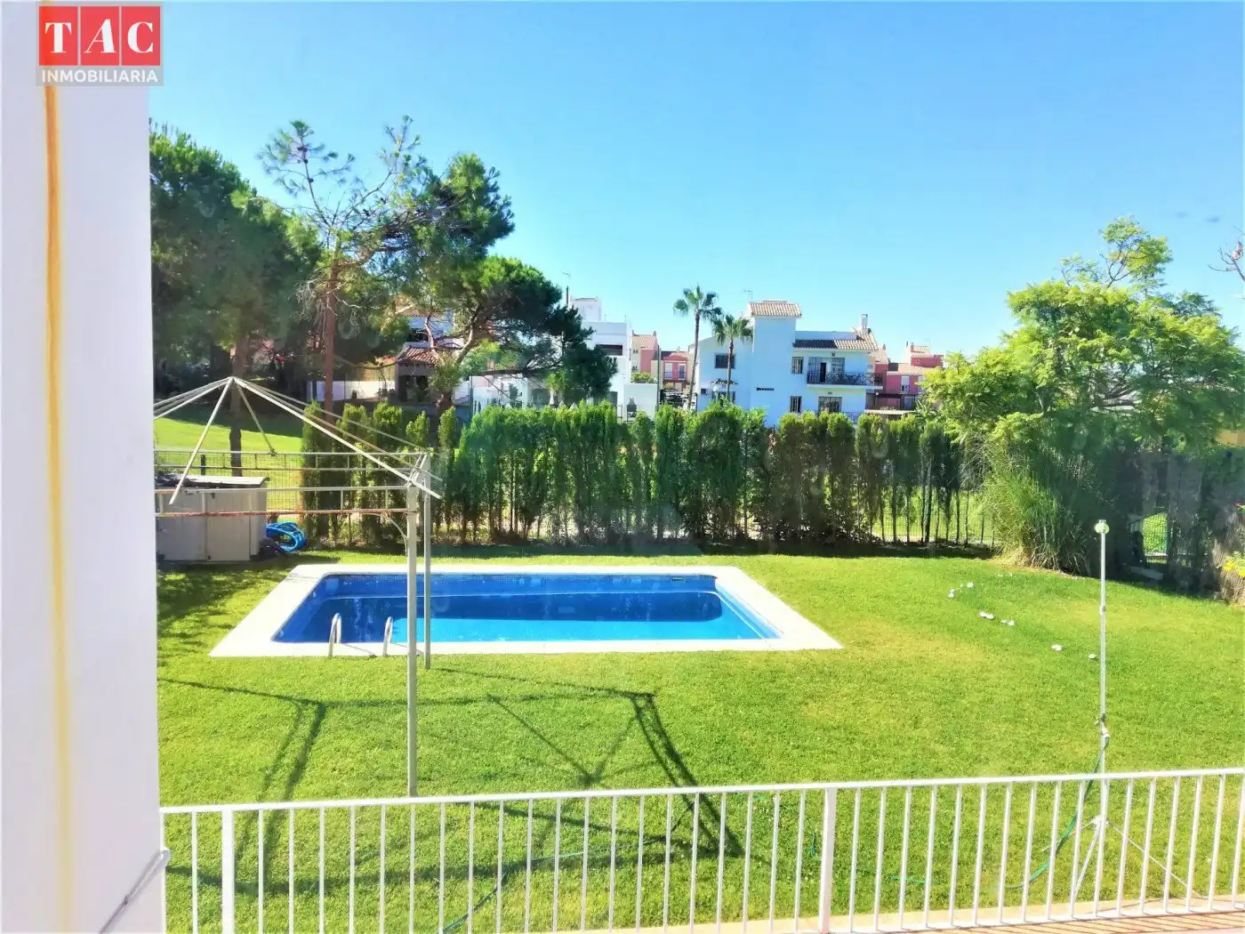Habitatge amb piscina en venda a Islantilla Golf, imagen 4