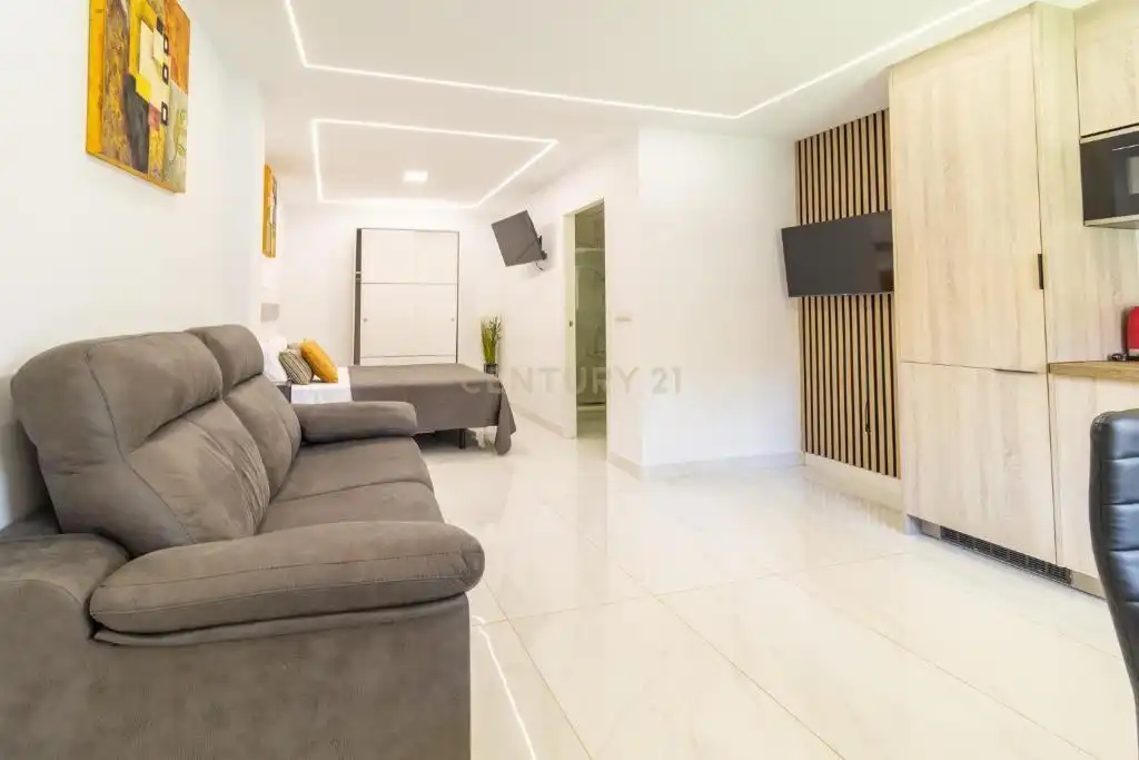 Living room of Buildings for sale in Fuengirola
