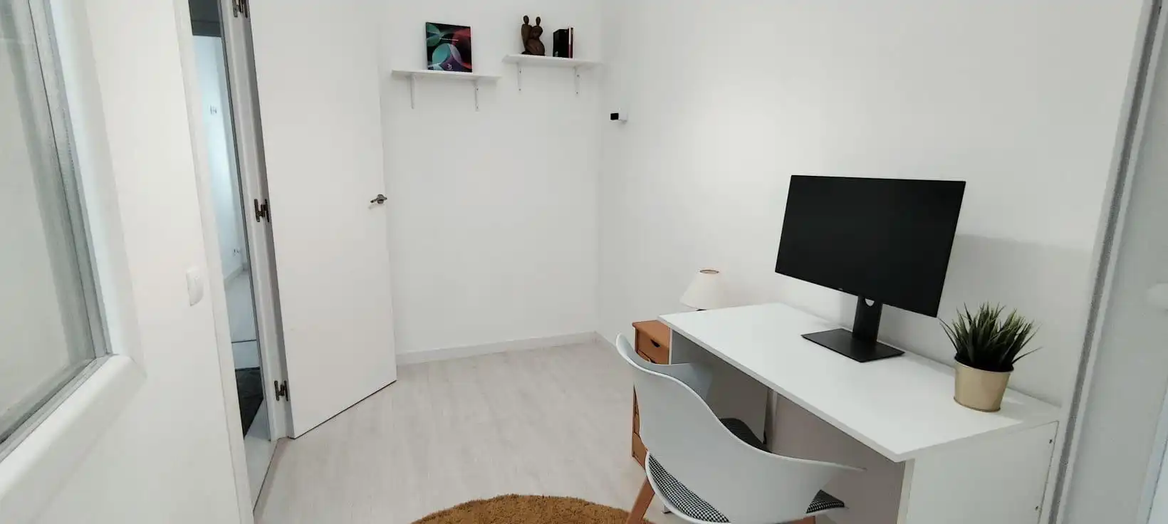 Schlafzimmer von Wohnungen zur Miete in Barcelona mit Klimaanlage, Heizung und Parkett