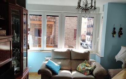 Living room of Flat for sale in  Madrid Capital  with Air Conditioner, Heating and Parquet flooring