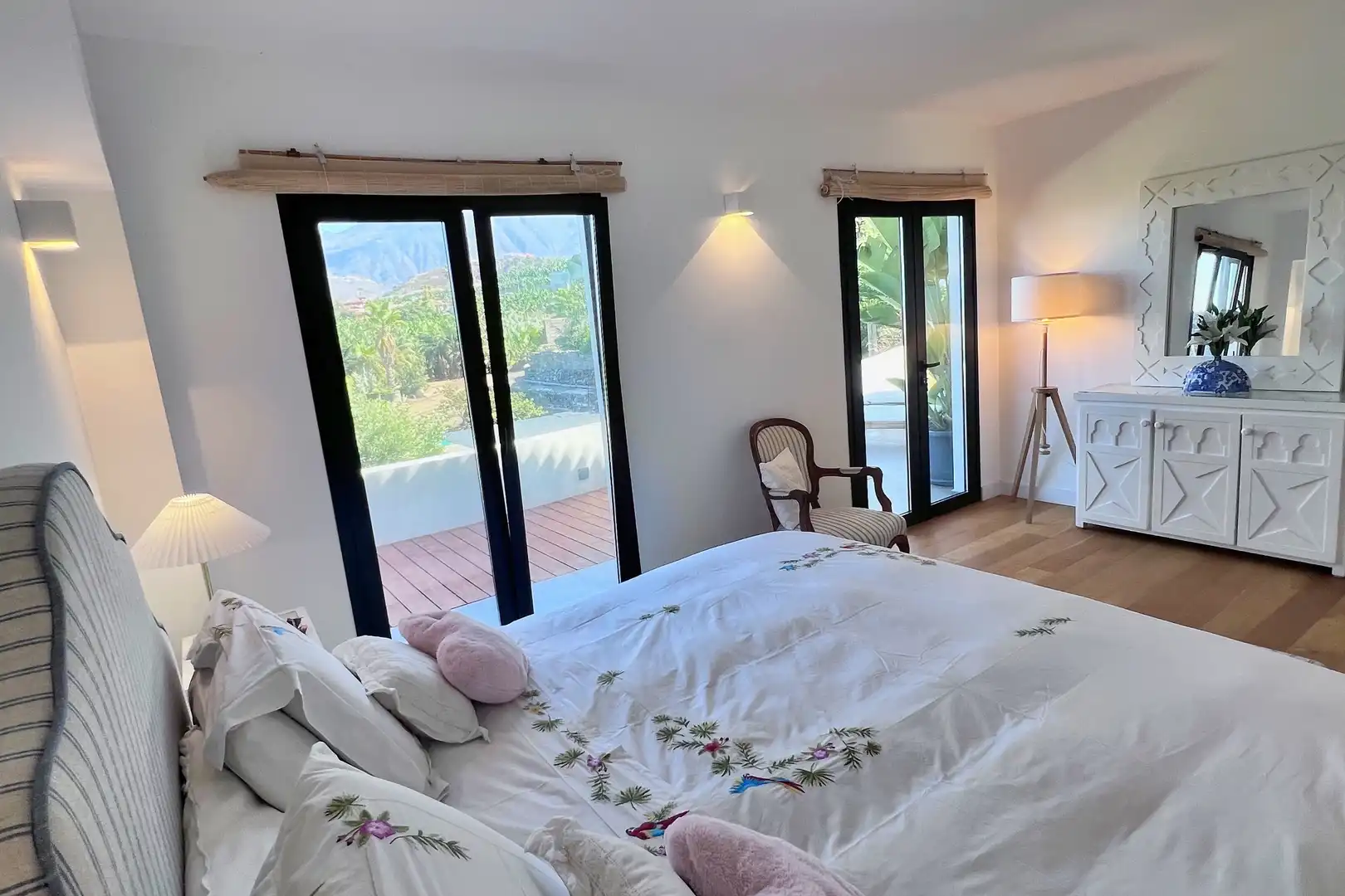 Bedroom of Country homes for sale in Puerto de la Cruz  with Parquet flooring, Terrace and Storage room