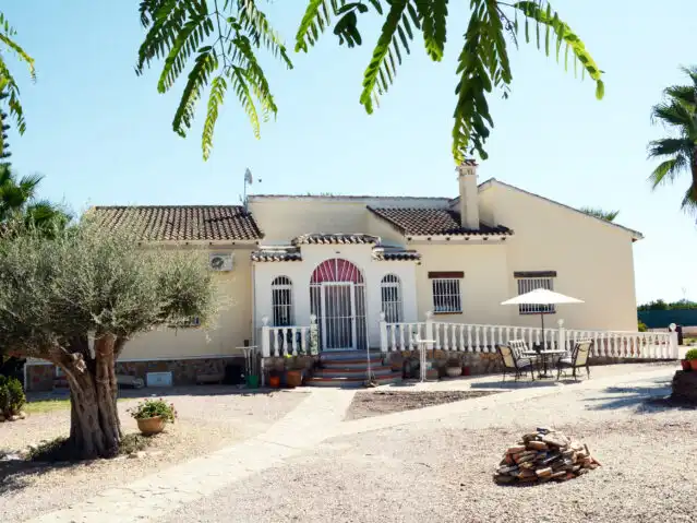 Vista exterior de Casa o xalet en venda en Alicante / Alacant