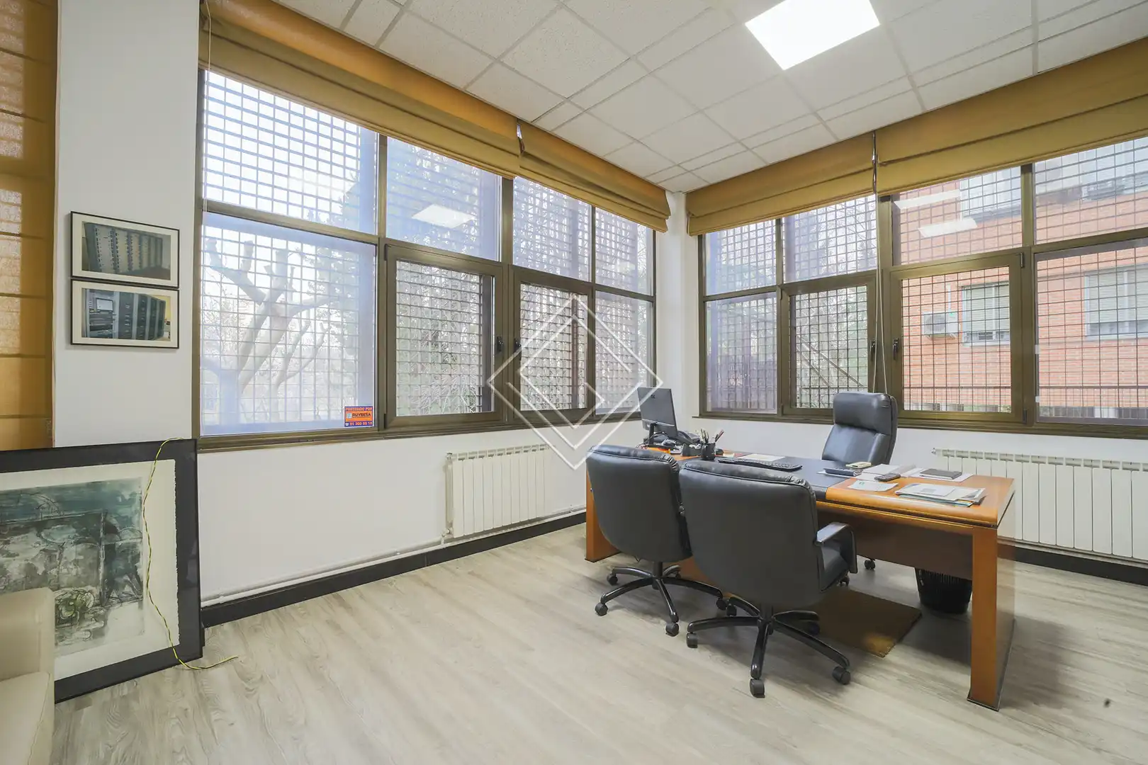 Commercial properties for sale in Madrid  with Air Conditioner and Heating