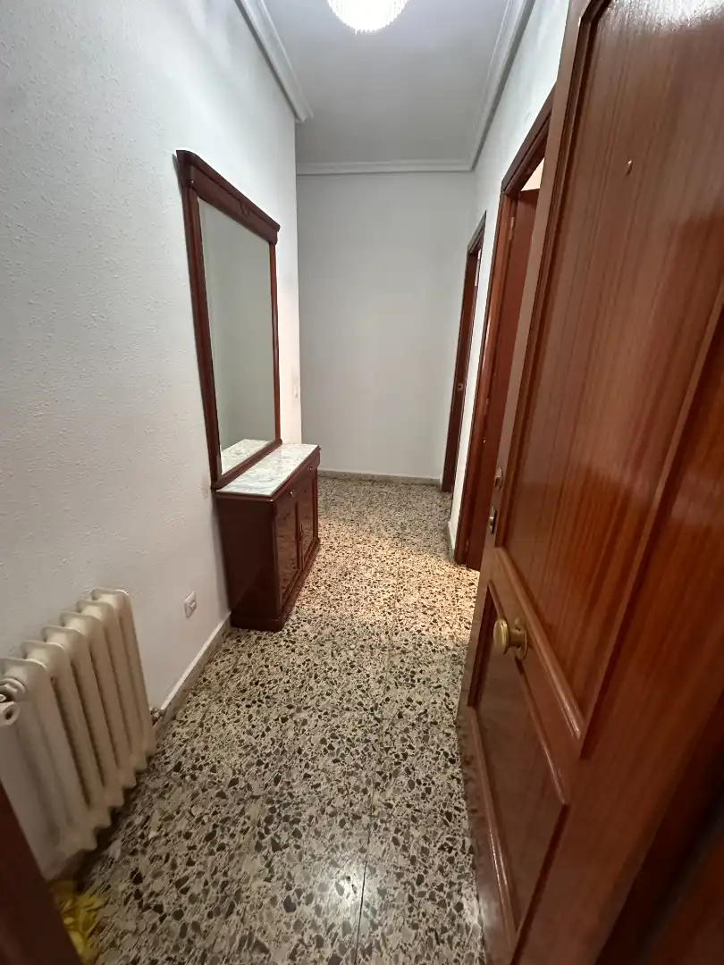 Flat for rent in Avenida de los Alfares, Fuensanta - Universidad