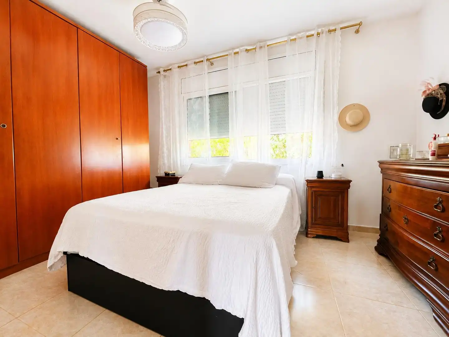 Casa amb terrassa en venda a Mas Romeu, imagen 9