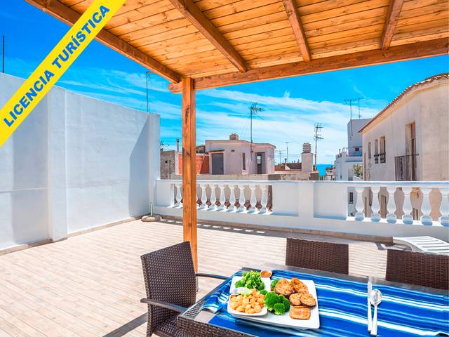 Casa-chalet en Venta en Centre