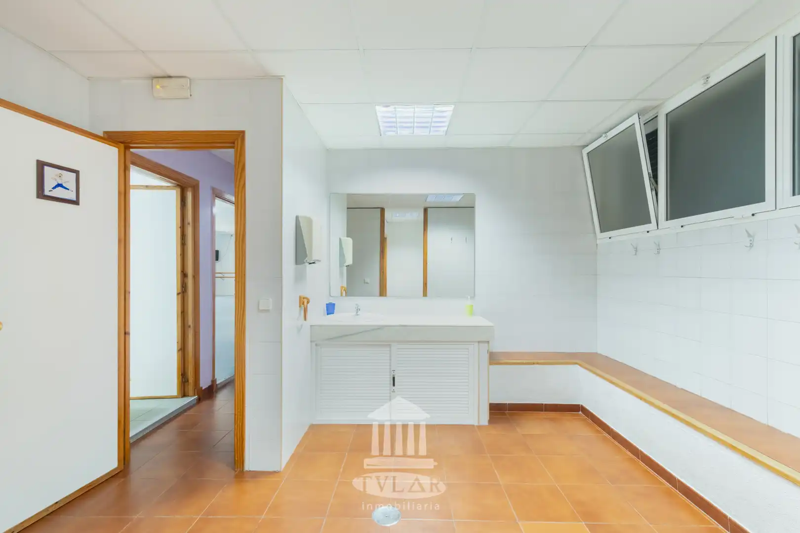 Local en venta en Avenida del Descubrimiento, Pinar Alto