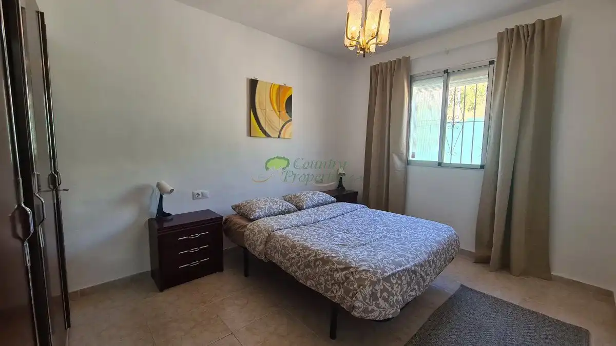 Habitación de Finca rústica en venta en Vélez-Málaga con Aire acondicionado, Jardín privado y Terraza