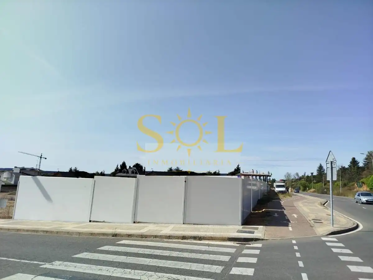 Terreno residencial en venta en Las Eras de Renueva, imagen 4
