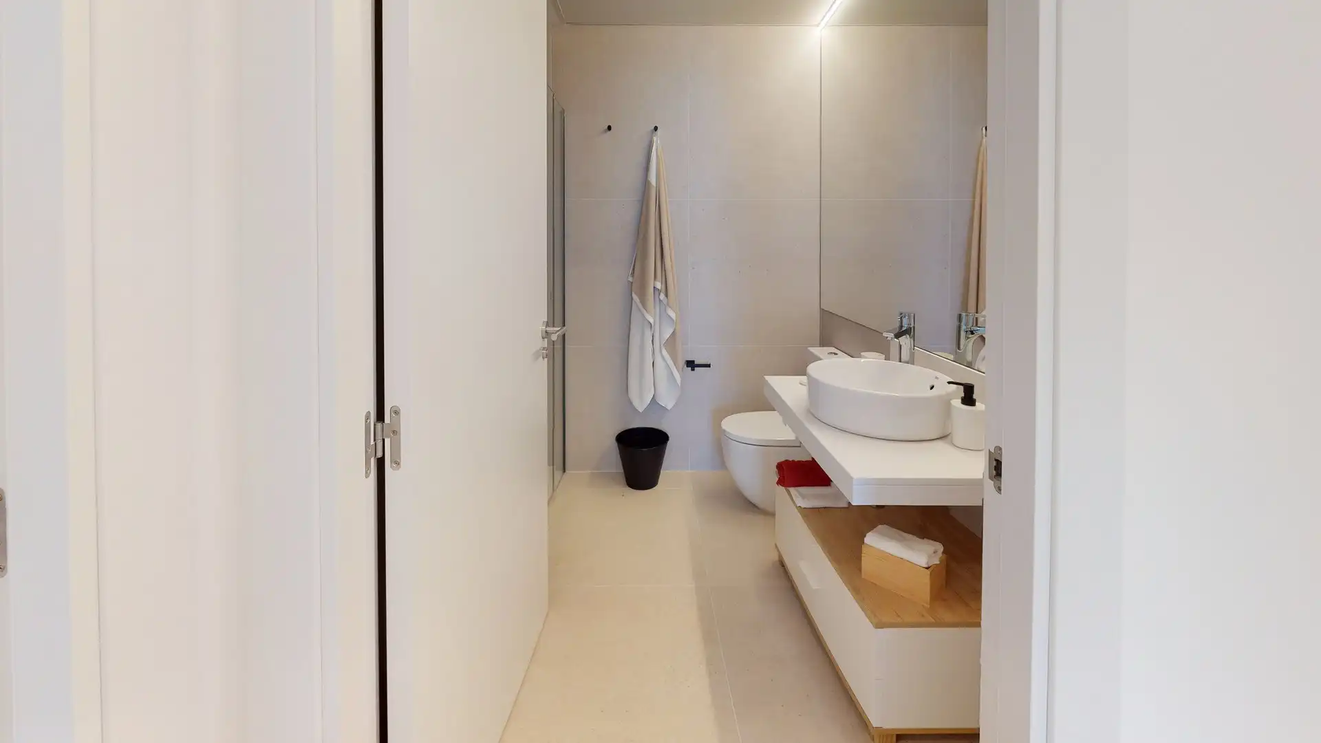 Baño de Piso en venta en Barcelona con Aire acondicionado, Calefacción y Amueblado