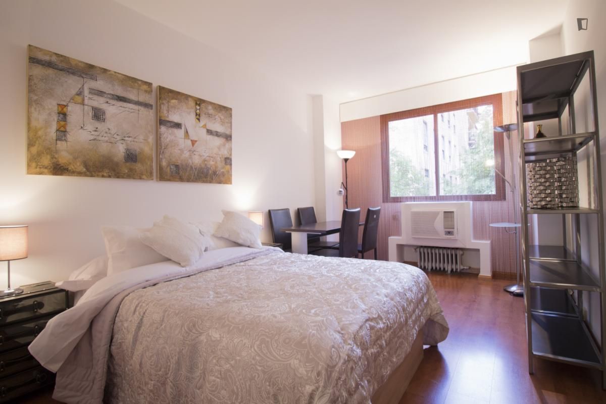 Estudi de lloguer a Gaztambide