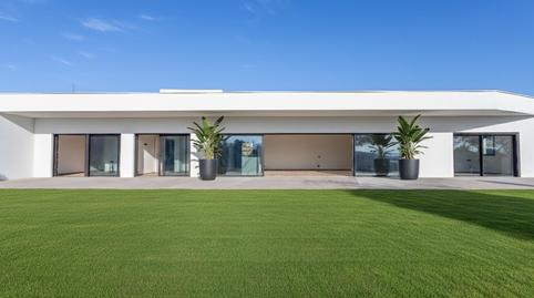 Foto 2 von Haus oder Chalet zum Verkauf in Calle Montardo, Sant Esteve Sesrovires, Barcelona