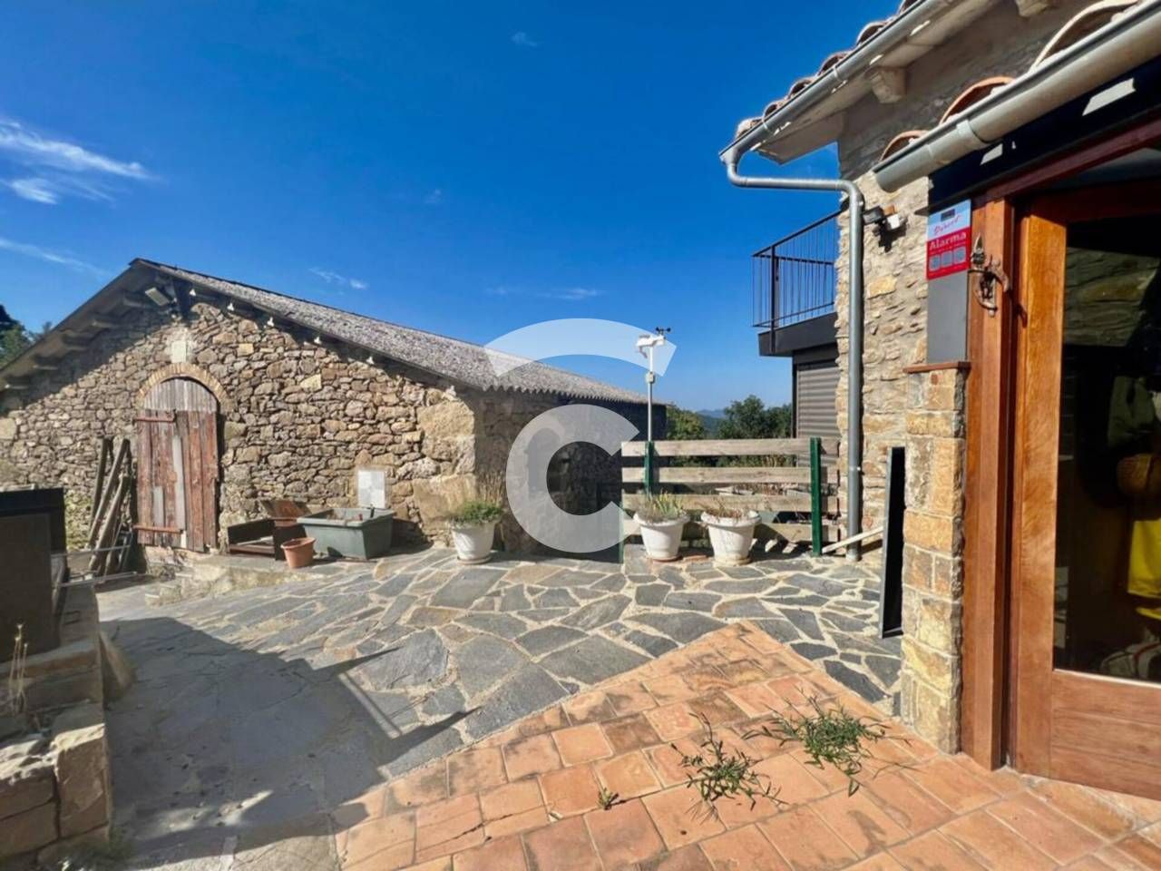 Terrassa de Finca rústica en venda en Les Llosses amb Calefacció, Jardí privat i Parquet