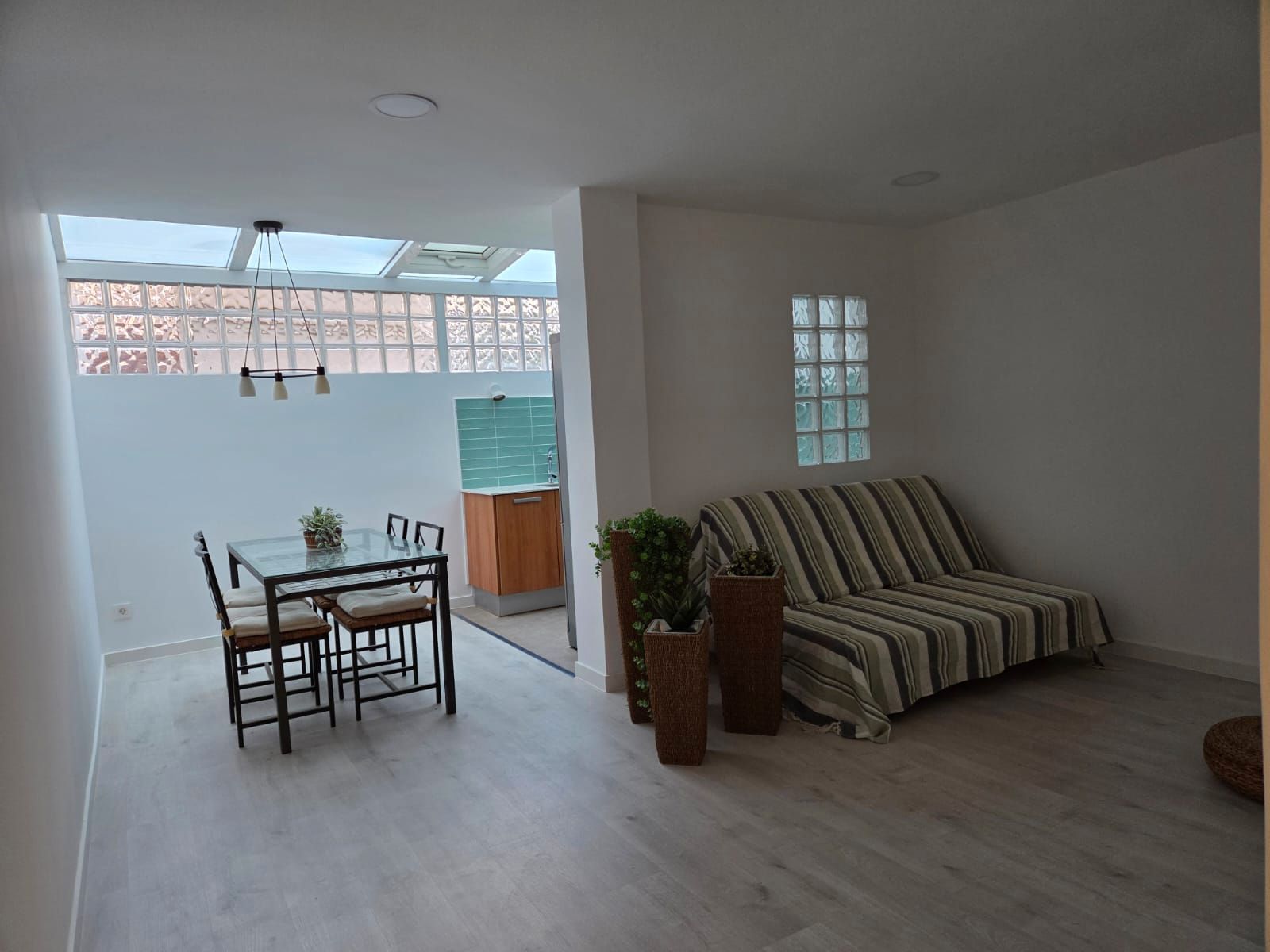 Flat for sale in Cerdanyola del Vallès  with Parquet flooring, Oven and Washing machine