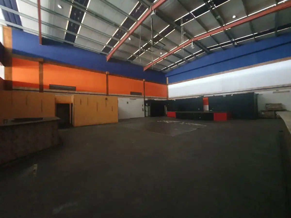 Industrial building for sale in Llaranes, imagen 11
