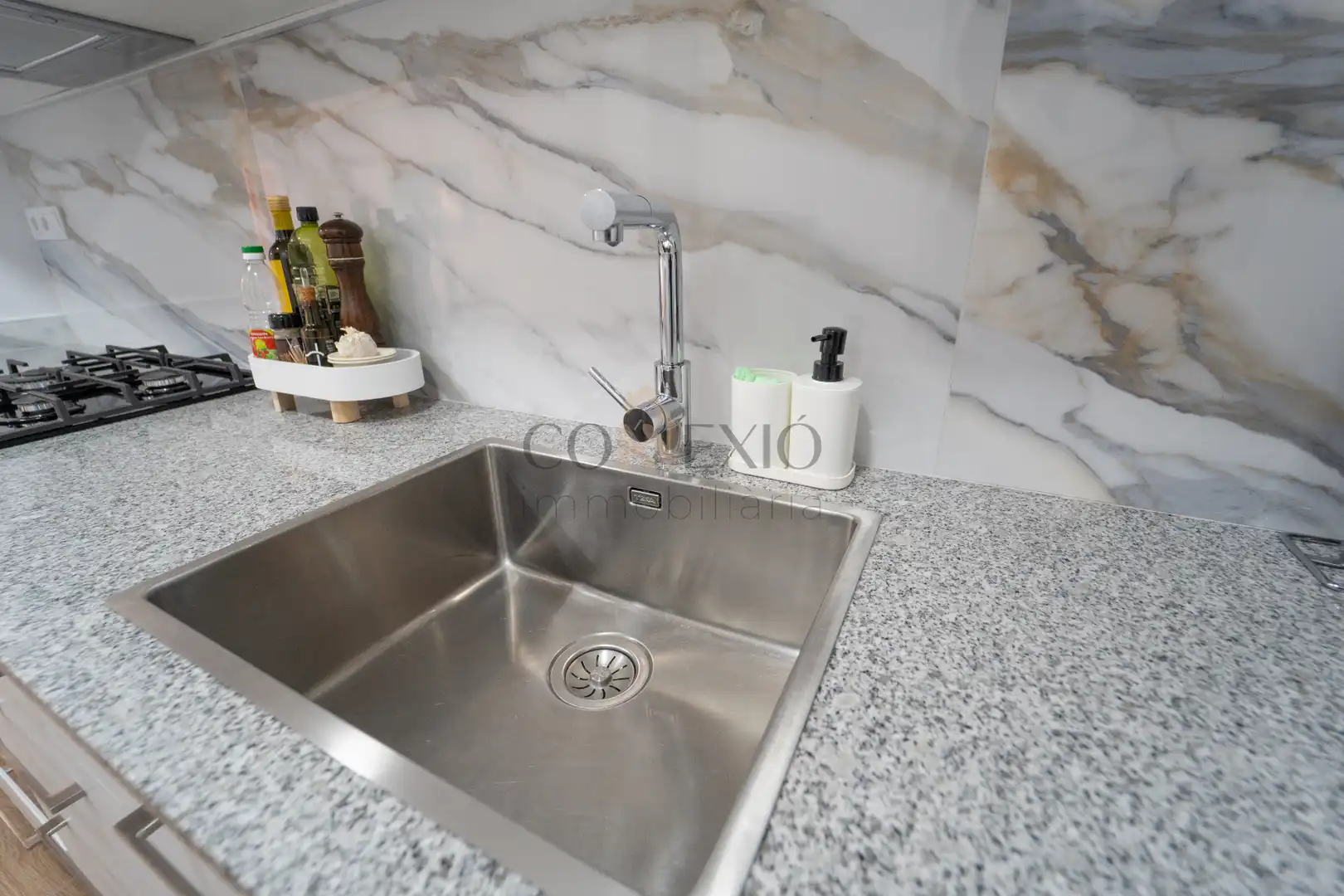 Kitchen of Ground floor for sale in Girona  with Air Conditioner, Heating and Private garden
