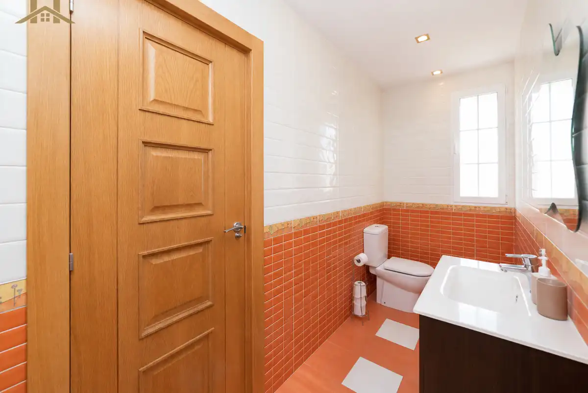 Baño de Casa o chalet en venta en Villaviciosa de Odón con Aire acondicionado, Calefacción y Jardín privado