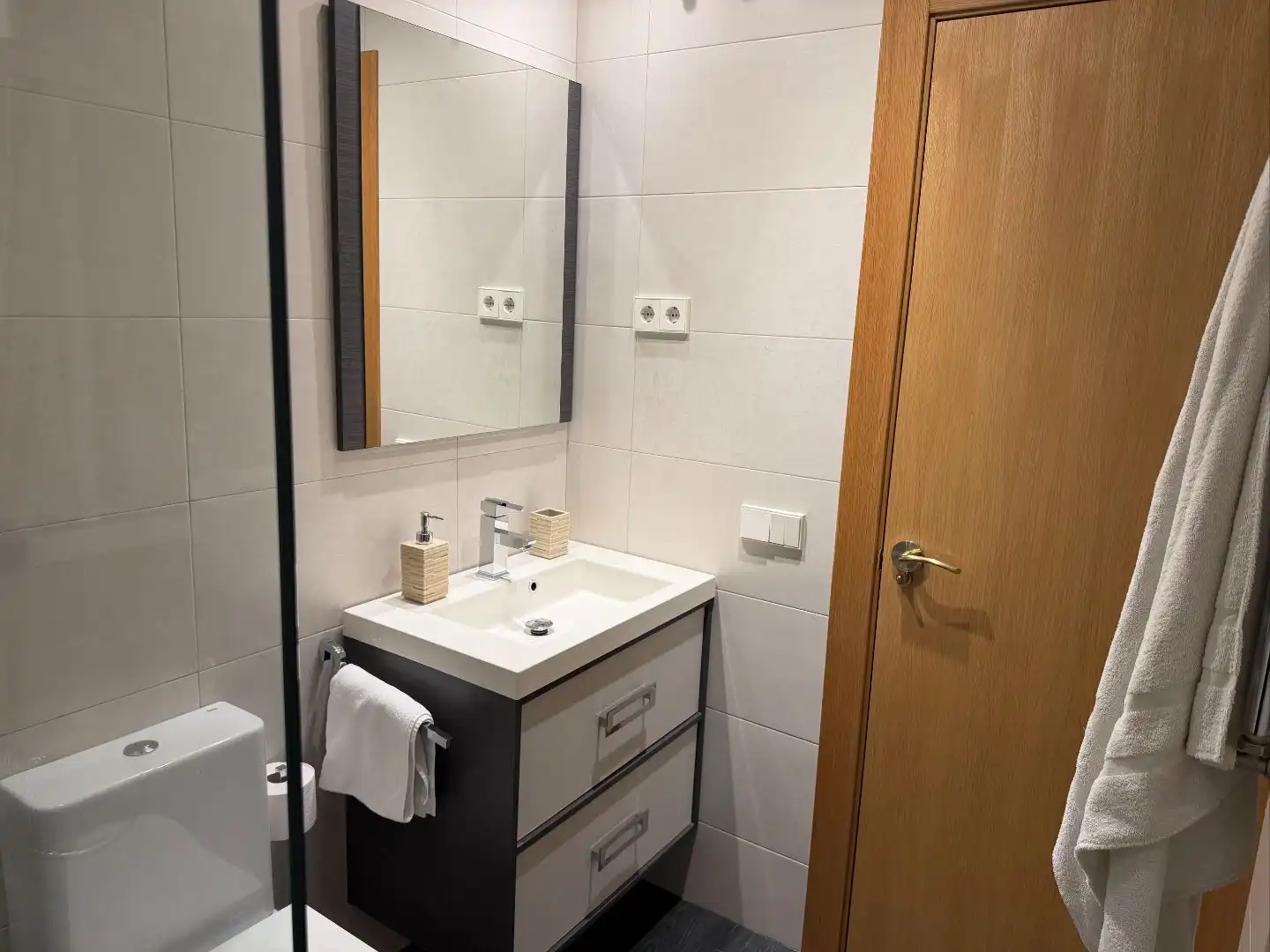 Bany de Casa o xalet en venda en Montserrat - Parque Empresarial
