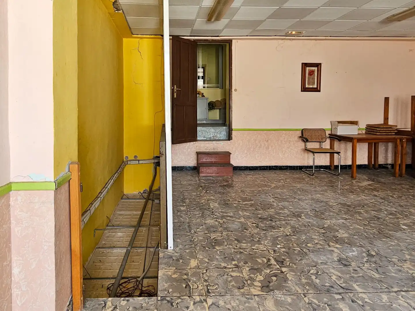 Local en venta en Ròtova con Aire acondicionado y Amueblado