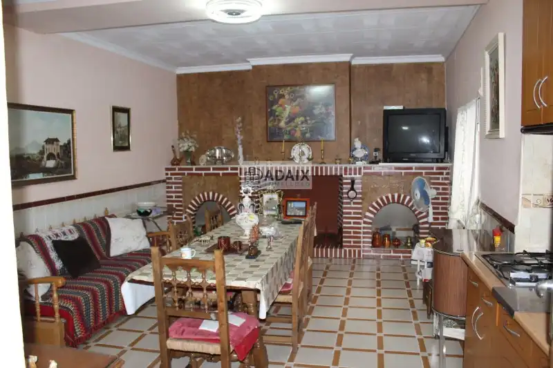 Casa amb terrassa en venda a Tomelloso