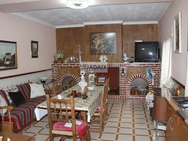 Casa amb balcó en venda a Tomelloso