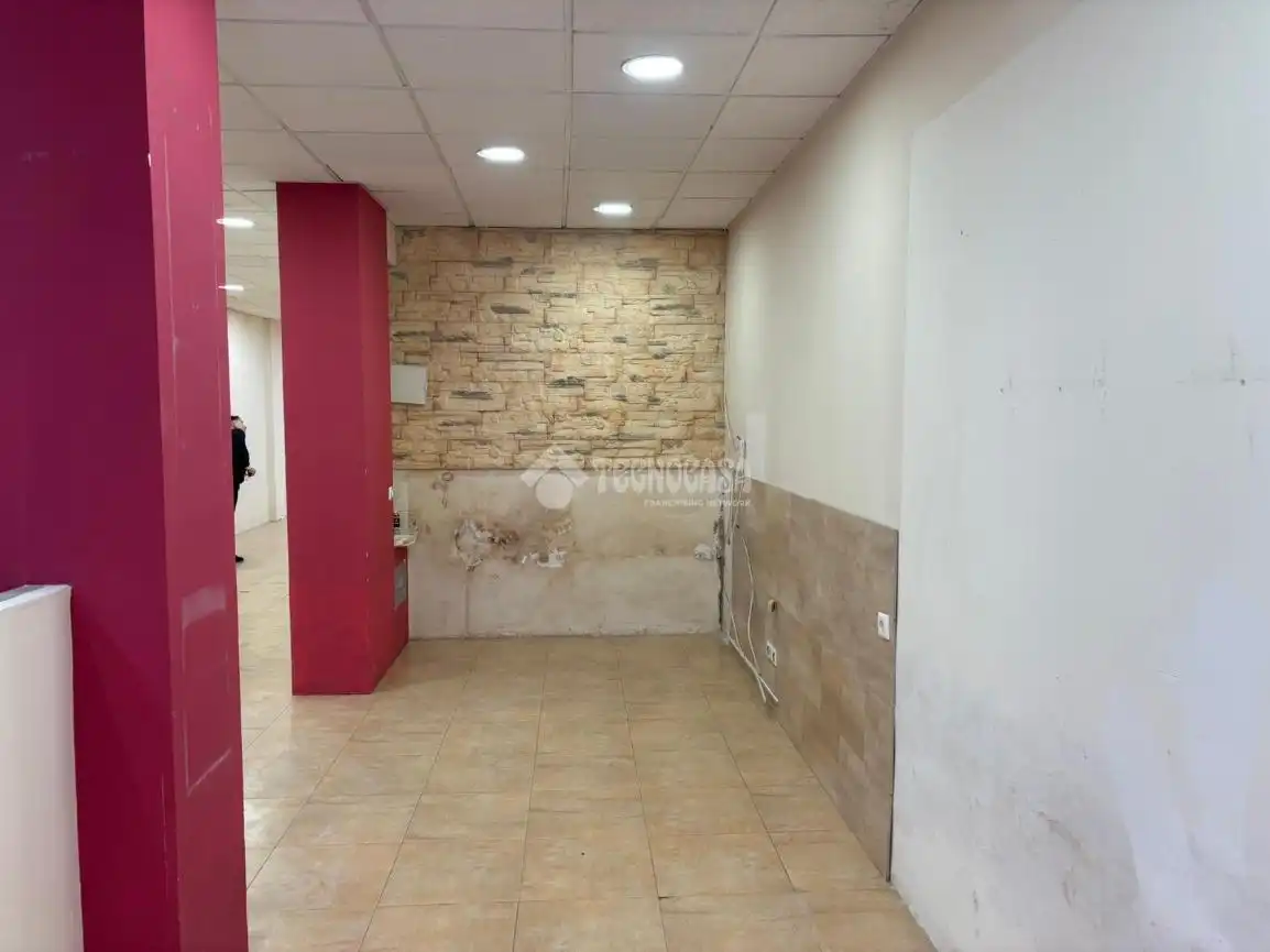 Local comercial en venda a Luis Lamarca, imagen 11