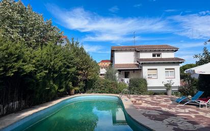 Swimming pool of House or chalet for sale in Vilassar de Dalt  with Terrace, Swimming Pool and Balcony