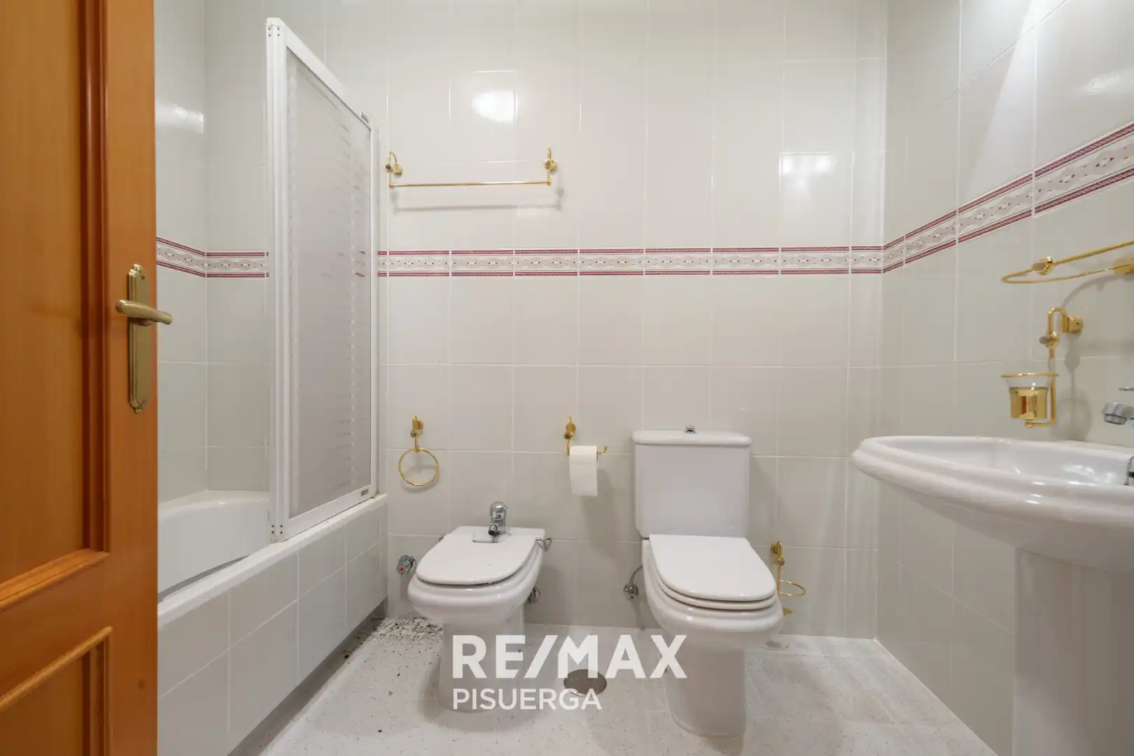 Chalet con jardín en venta en Calle Castilla y León 1, imagen 47