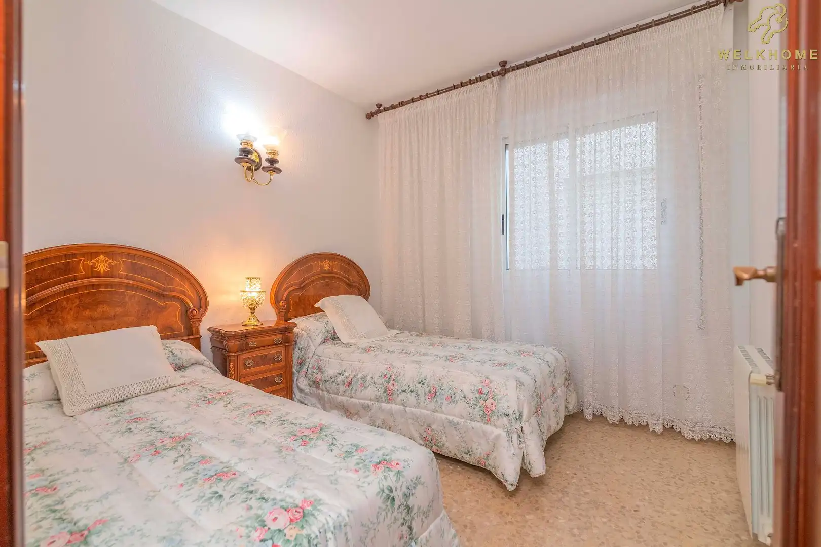 Habitación de Ático en venta en Barcelona con Aire acondicionado, Calefacción y Terraza