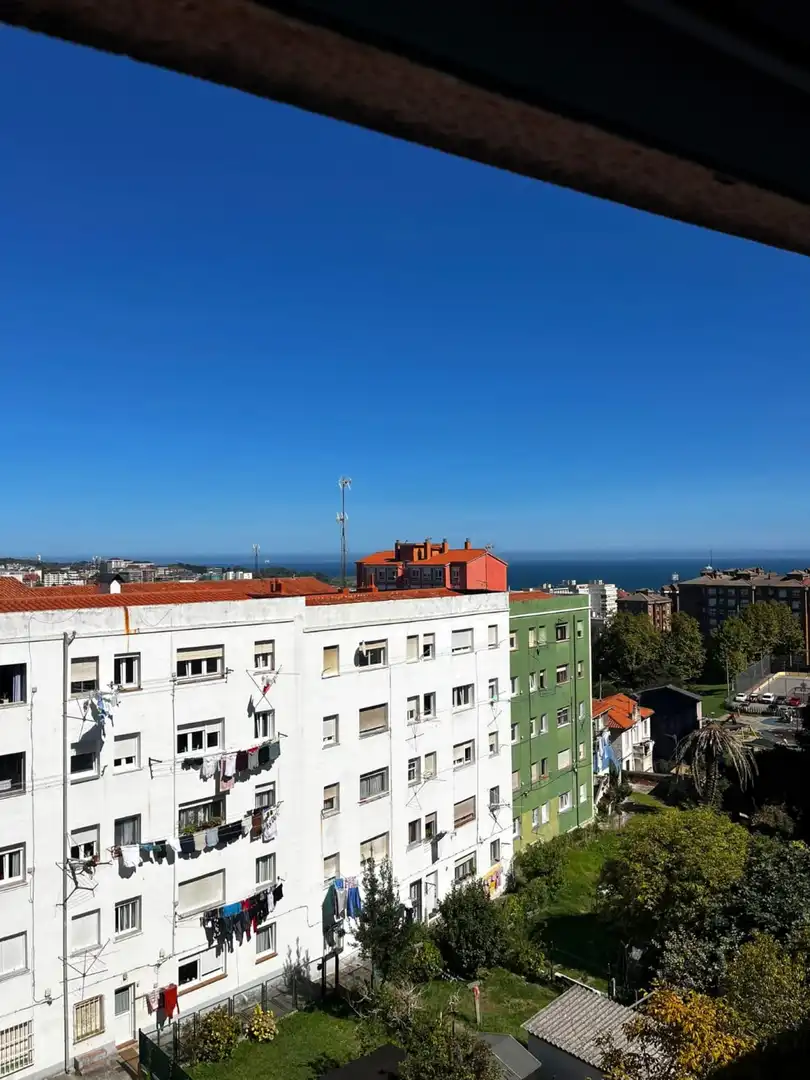Vista exterior de Pis en venda en Los Castros