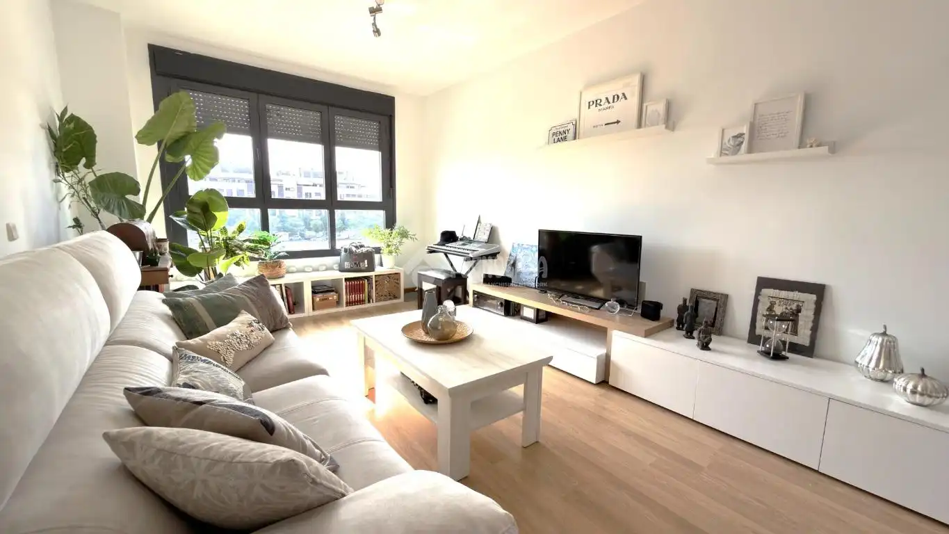 Sala de estar de Piso en venta en Alcalá de Henares con Calefacción