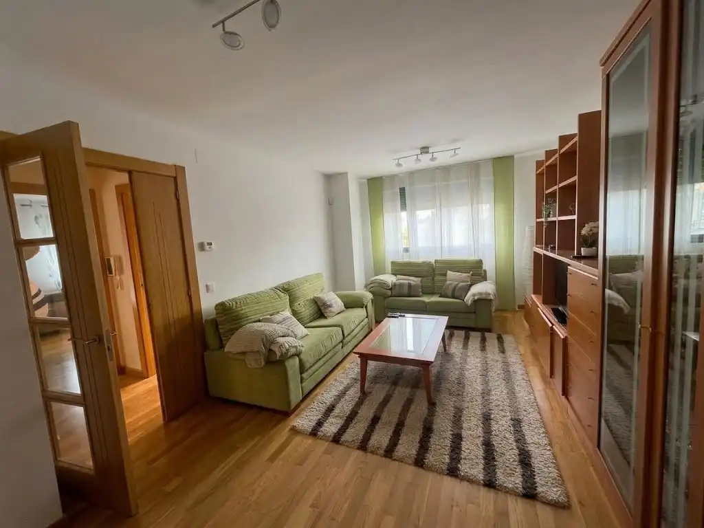 Piso en venta en León Capital , León