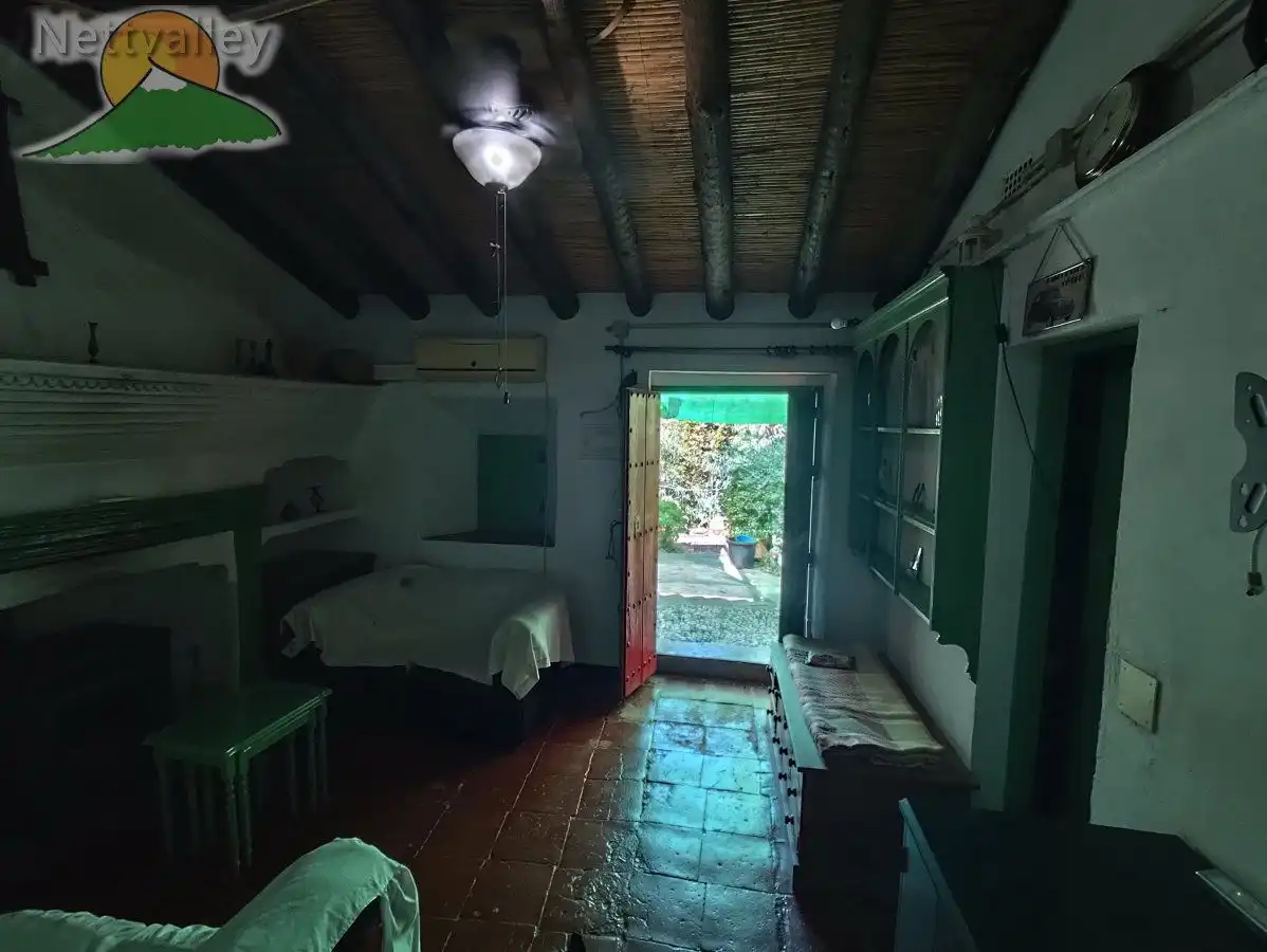Country homes for sale in Comares