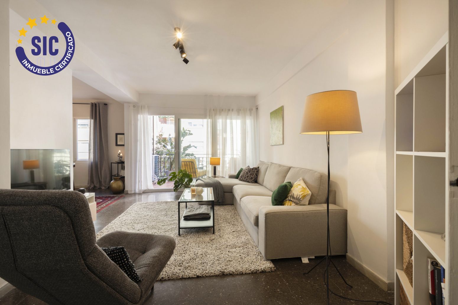 Living room of Flat for sale in  Valencia Capital  with Air Conditioner and Terrace