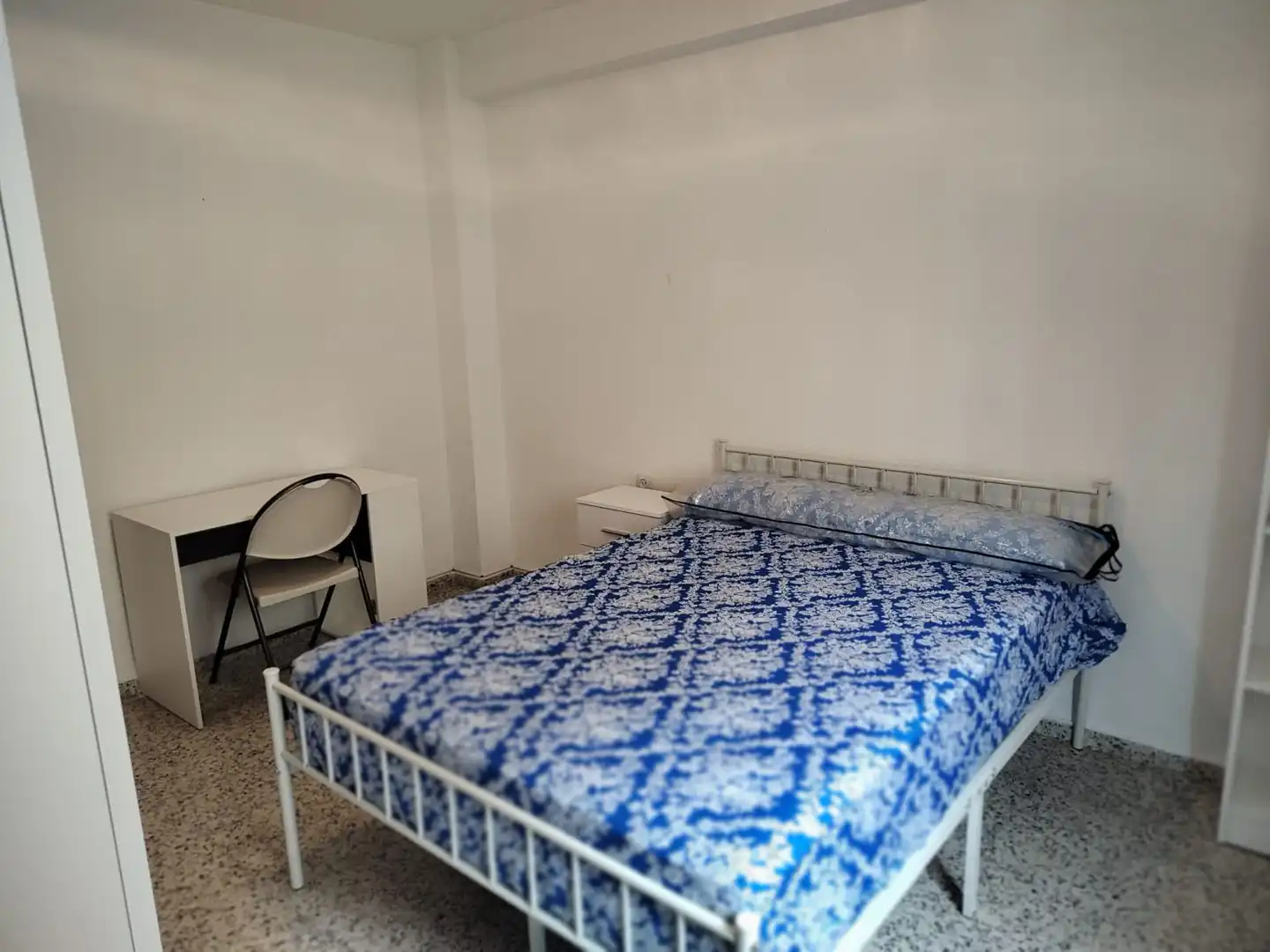 Habitación de Piso de alquiler en Jaén con Balcón
