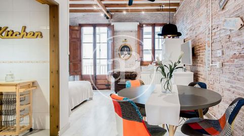 Piso en venta en Poble Sec