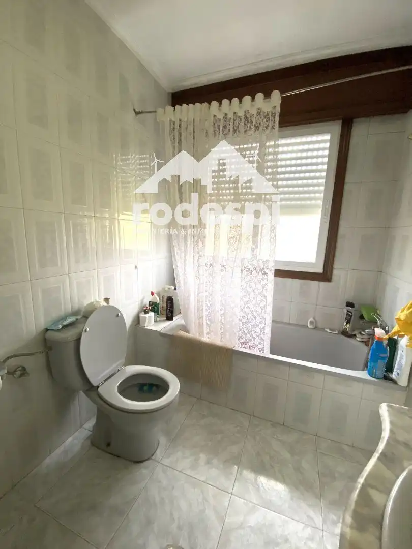 Bathroom of Houses for sale in Crecente  with Heating, Storage room and Swimming Pool