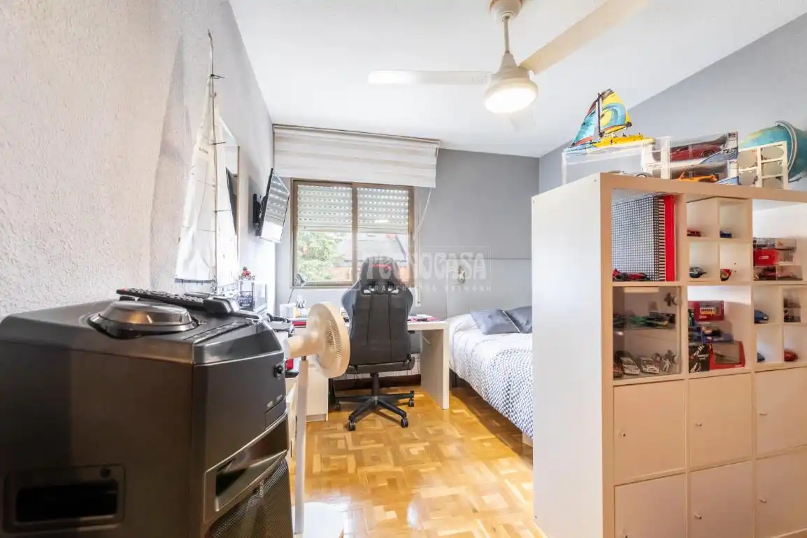 Bedroom of Detached homes for sale in Torrelodones  with Heating, Private garden and Terrace