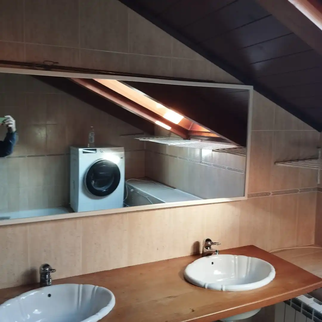 Baño de Piso en venta en Sojuela con Calefacción